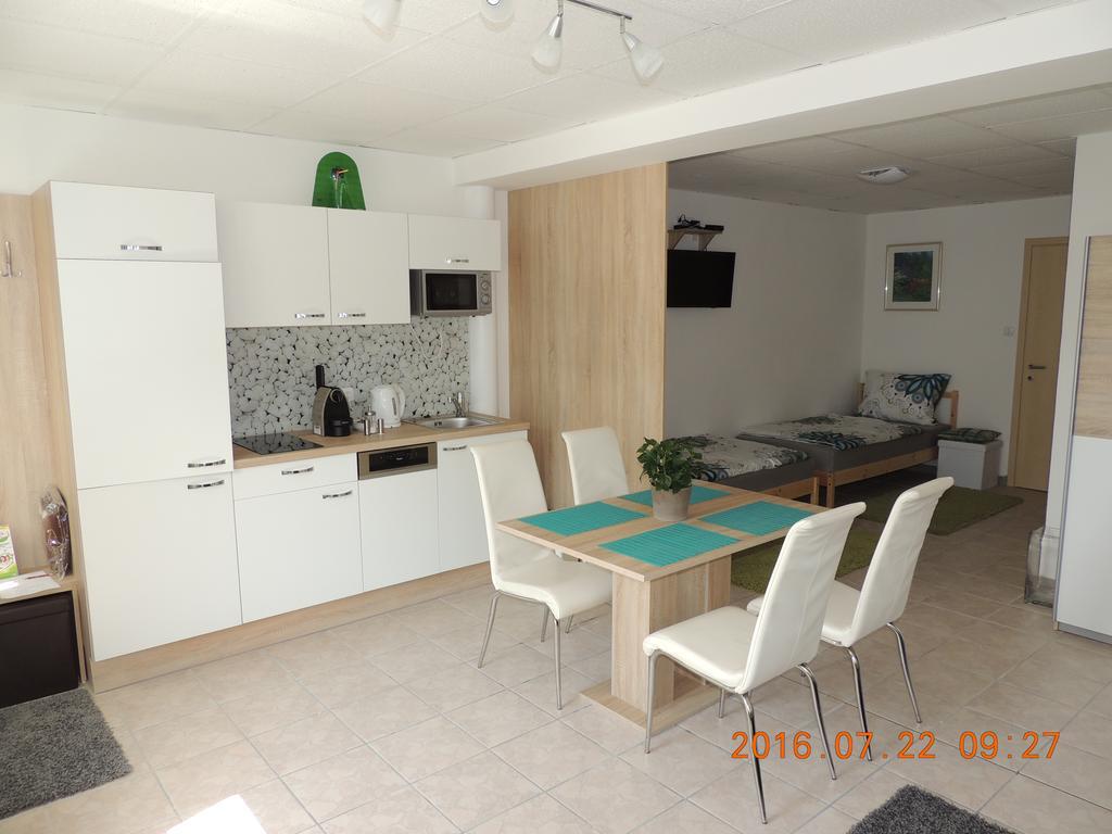 Tolnaricum Apartments Kostendorf Exterior photo